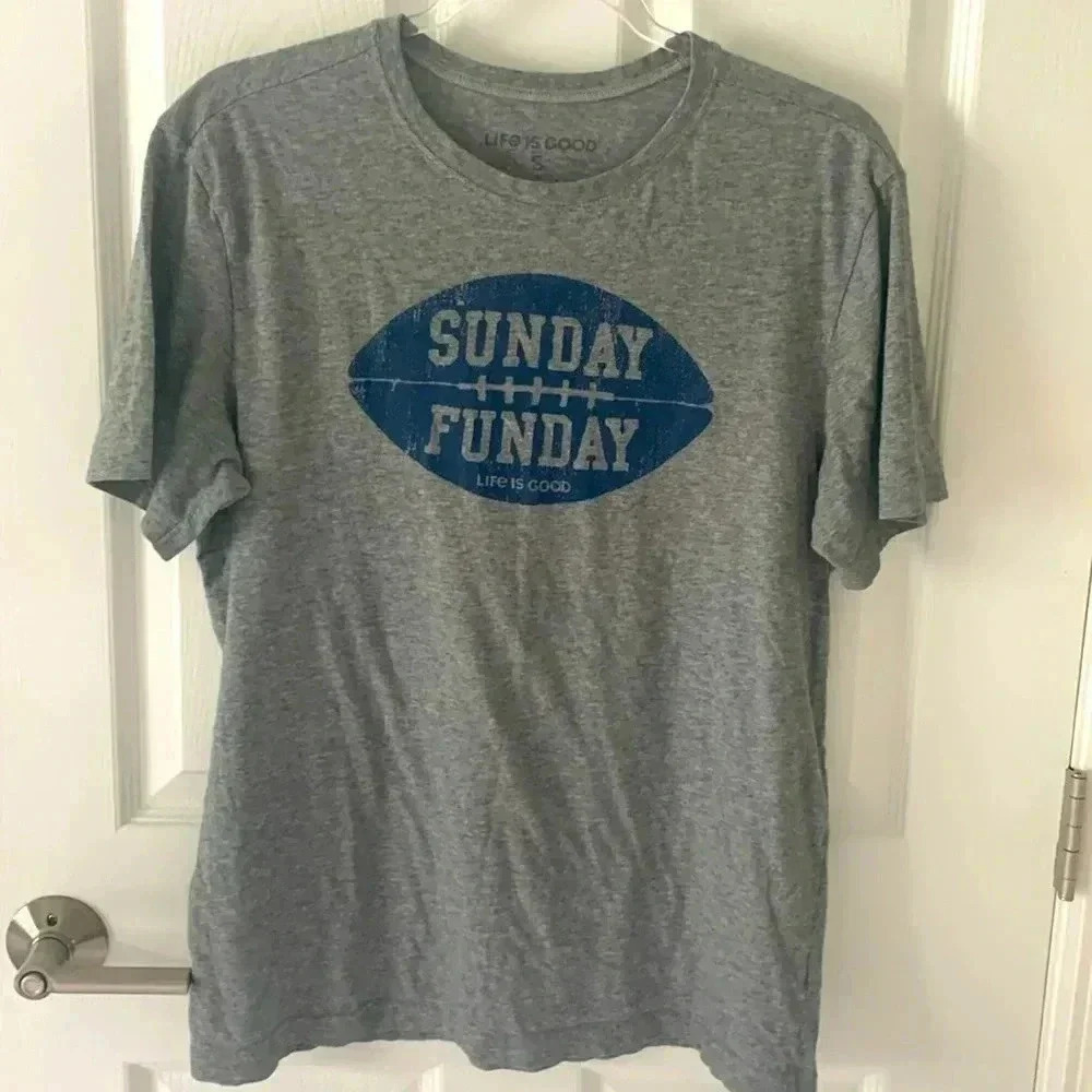 Life is good Sunday Funday football T-shirt size small